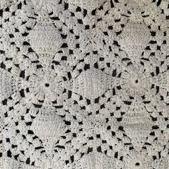 Doily - Picture 4 of 5